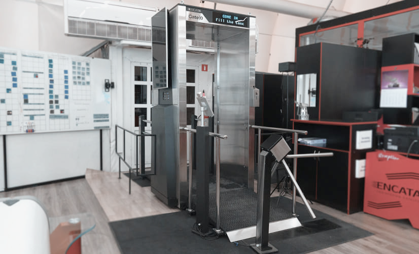 Multifunction disinfection gate, interior view